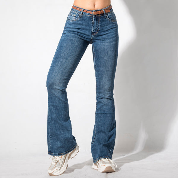 40M7372 - Jeans A Zampa Con Cinta